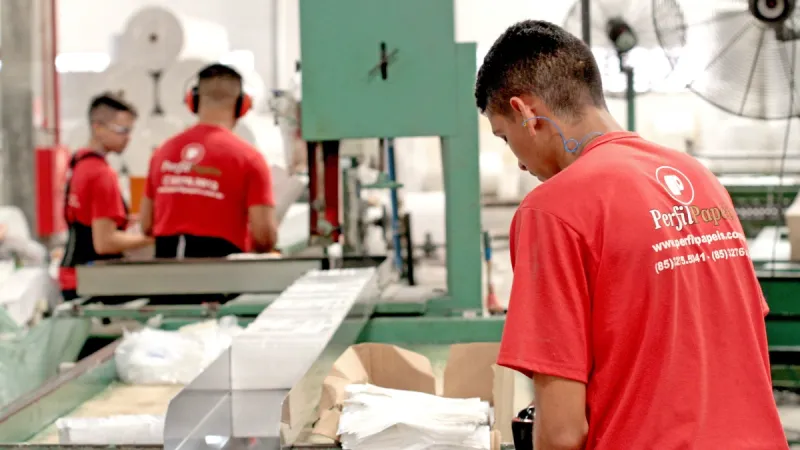 Nordeste registra maior queda do desemprego no Brasil em 2025