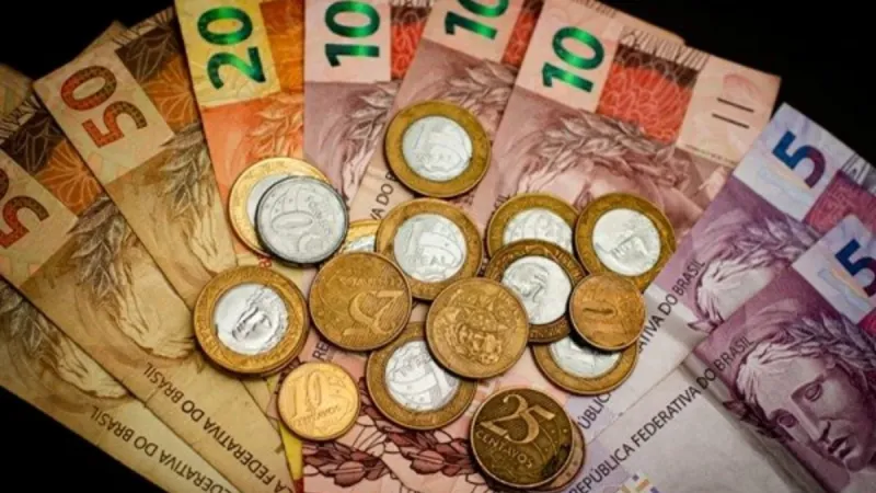 Prazo para pagamento da 1ª parcela do 13º salário termina nesta sexta