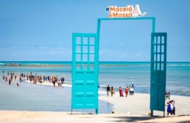 Maceió se destaca entre os destinos mais procurados por turistas estrangeiros