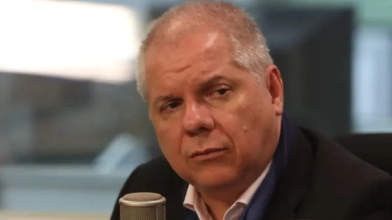 Presidente do INSS é exonerado após suspeita de fraudes 