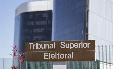 TSE cancela envio de servidores para acompanhar eleição na Venezuela