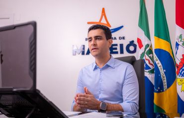 Prefeito JHC pede que IMA apresente licenciamentos ambientais de minas da Braskem
