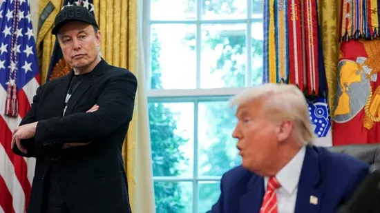 Trump reage a anúncio de Musk de lançar novo partido nos EUA: ‘Ridículo’