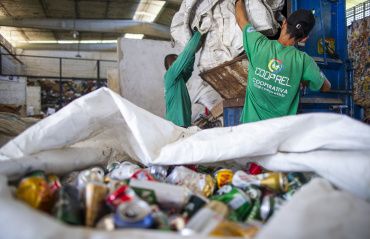 Cooperativas de recicláveis terão espaços para triagem de resíduos