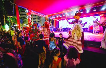 Natal e aniversário de Maceió se unem em festa de luz e cultura na Ponta Verde