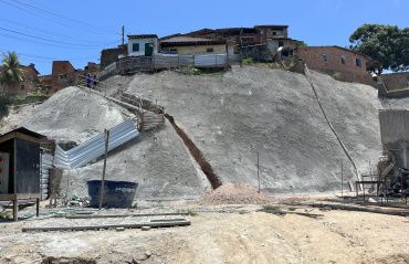 Vale do Reginaldo recebe obras de contenção de encostas em cinco pontos