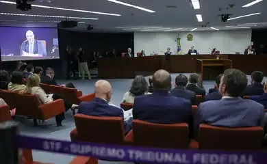 STF: apenas um réu comparece ao 1° dia de julgamento da trama golpista