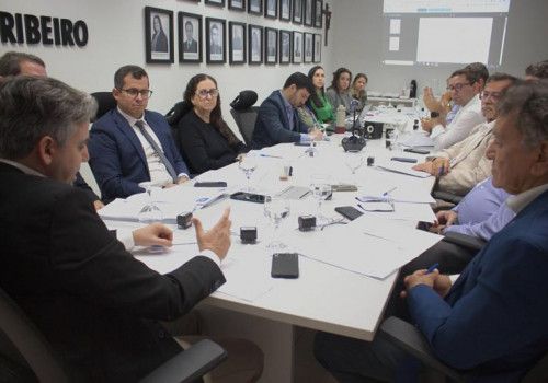 Juceal consolida fiscalização de leilões e delibera sobre processos de recadastramentos de leiloeiros