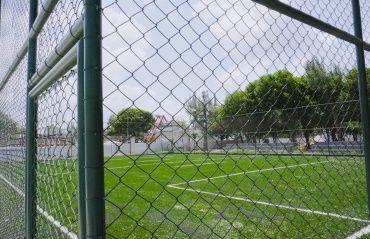 Tradicional Praça da Faculdade ganha arena esportiva