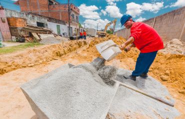 Obras de drenagem levam qualidade de vida para moradores da parte alta de Maceió