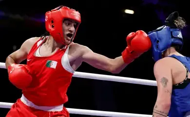 Polêmica sobre gênero no boxe expõe rixa entre organizações