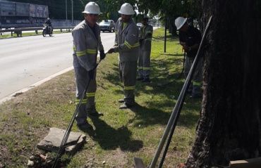 Prefeitura repõe cabos elétricos depois de furto na parte alta de Maceió