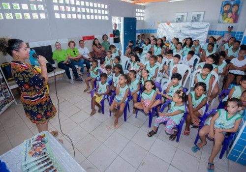 Biblioteca Pública Estadual Graciliano Ramos promove 5ª edição da Praça Literária