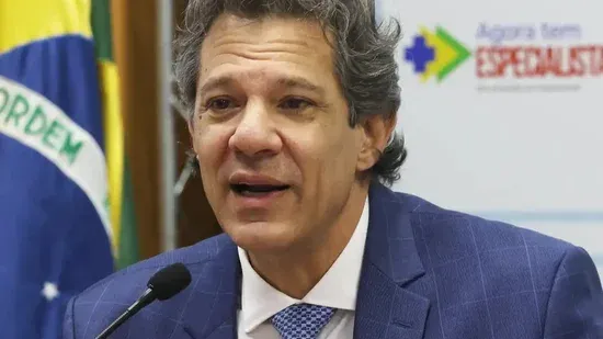 AGU avalia e governo deve recorrer contra derrubada do IOF, diz Haddad
