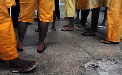 Seis estados não oferecem voto a presos provisórios