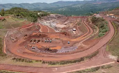 Vítima crê que ninguém volta à área evacuada por Vale: "zona fantasma"