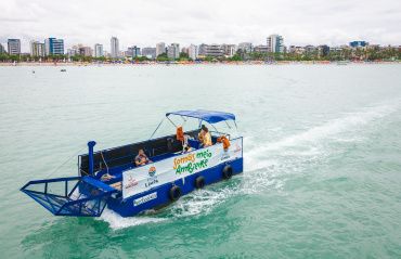 Alurb irá intensificar trabalho do Ecoboat nas piscinas naturais de Pajuçara