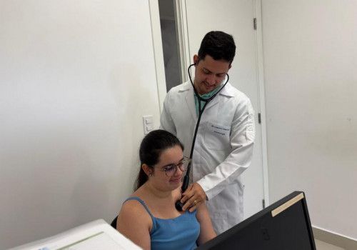 Doenças cardíacas em jovens acendem alerta para mudanças no estilo de vida, adverte especialista