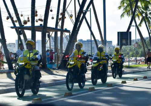 Ronda no Bairro encaminha dependente químico para atendimento médico