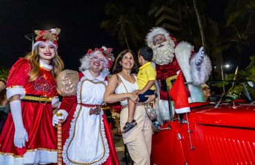 Desfile de Natal promete grande espetáculo de cores e brilhos na orla de Maceió