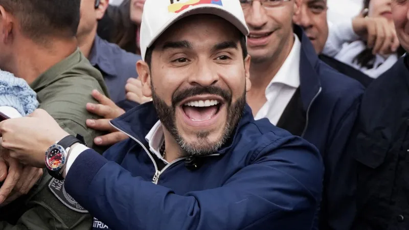 Candidato de direita La Espriella vence disputa acirrada na Colômbia