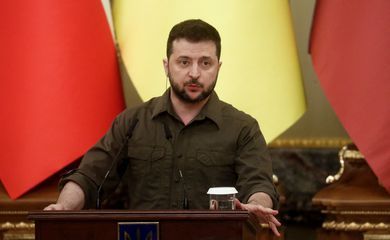 No aniversário da 2ª Guerra, Zelenskiy diz que o mal voltou à Ucrânia