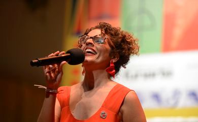 Nova presidenta da Funarte promete reconstruir políticas culturais