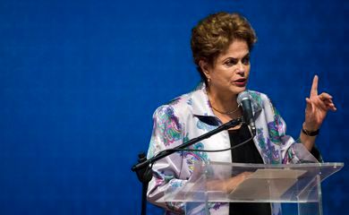 Economia verde e Rússia serão desafios para Dilma no Banco do Brics