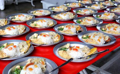 Ministérios assinam acordo de combate à má nutrição nas escolas