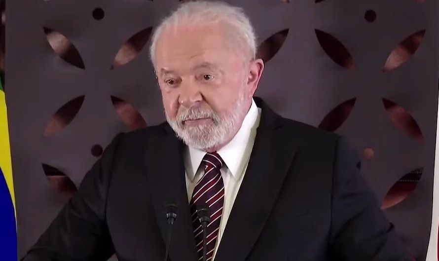 Lula sinaliza que pode contrariar Marina sobre exploração de petróleo no Amazonas