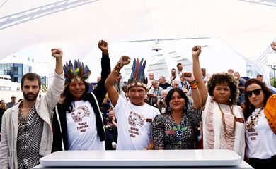 Filme brasileiro sobre resistência indígena é premiado em Cannes