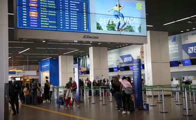 Em 2023, Brasil já recebeu 75% de turistas estrangeiros de todo 2022