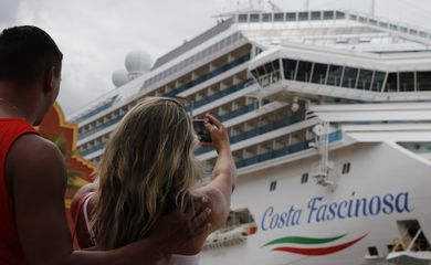 Anvisa revoga restrições sanitárias para embarque em cruzeiros