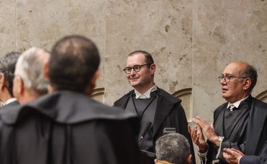 Zanin é homenageado em jantar após posse no STF