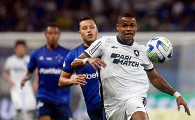 Líder Botafogo fica no 0 a 0 com o Cruzeiro no Mineirão