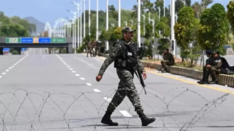 EUA e Irã se preparam para rodada de negociações de paz no Paquistão