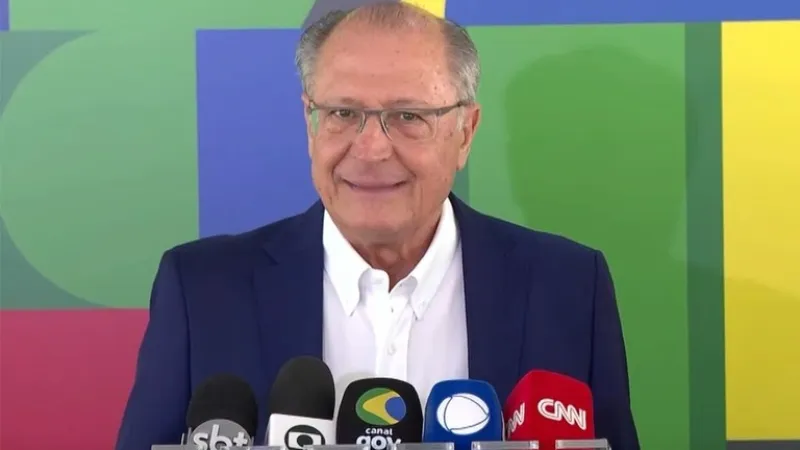 Alckmin diz que a nova ordem executiva dos EUA está na direção correta e destaca continuidade das negociações