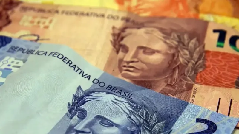 Real tem 2ª maior valorização entre 28 moedas do mundo no começo de 2026