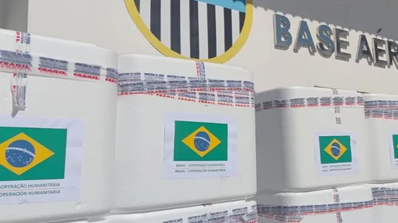 Brasil envia 690 mil doses de vacinas em ajuda à Venezuela