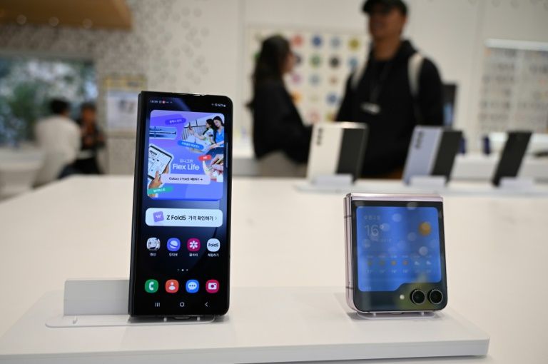 Samsung vai oferecer tradução em tempo real de ligações em seus telefones