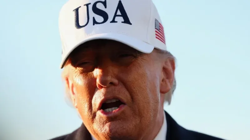 Trump ameaça ‘tomar’ petróleo do Irã e ocupar a Ilha de Kharg