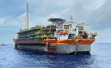Petrobras descobre óleo de qualidade na Bacia de Santos