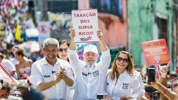 Quem são os ‘super-ricos’ no alvo do governo Lula na reforma do Imposto de Renda?