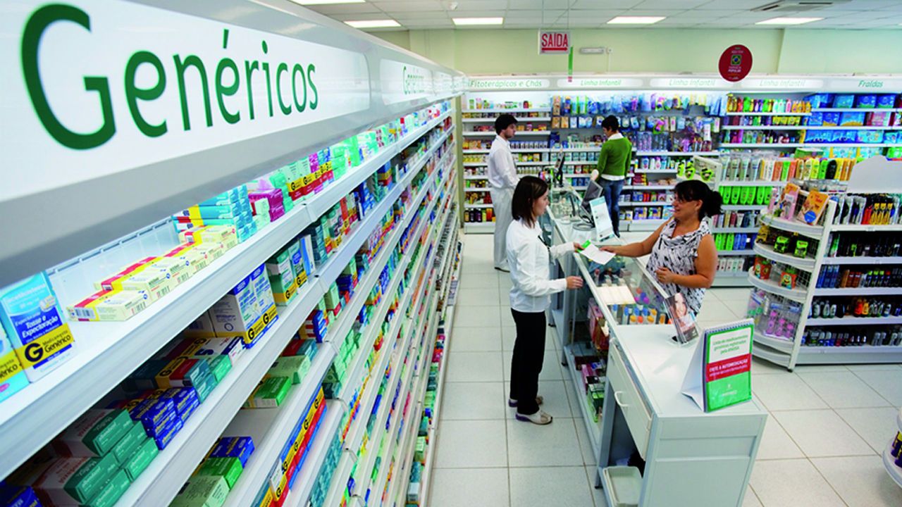 Grandes Drogarias crescem 15% em genéricos enquanto mercado tem escassez de produtos