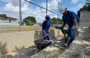 Prefeitura requalifica campo de Futebol do Barro Duro