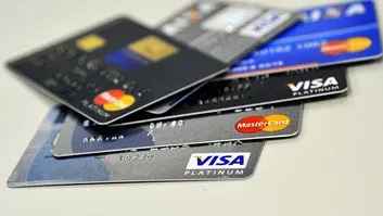 Como funciona a cobrança de IOF nas compras de cartão de crédito