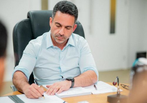 Governador anuncia quatro mudanças no secretariado e aumenta número de mulheres no primeiro escalão