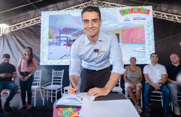 JHC lança Gigantinhos, maior programa da história de Alagoas para educação da primeira infância