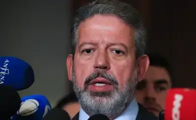 Arthur Lira defende proposta para limitar ações no Supremo