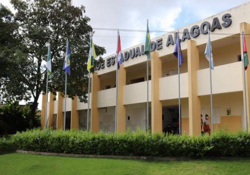 Com 1.235 vagas em 36 cursos, Uneal lança edital do SISU 2025